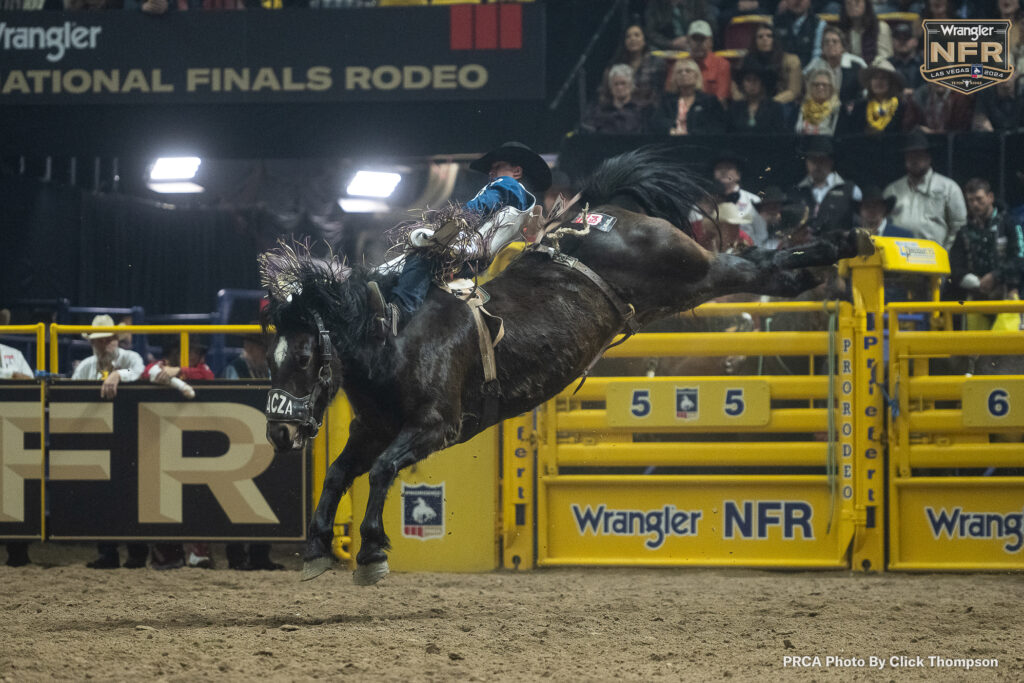 Weston Timberman on Macza Rodeo's OLS Tubs Side Show. PRCA photo by Click Thompson