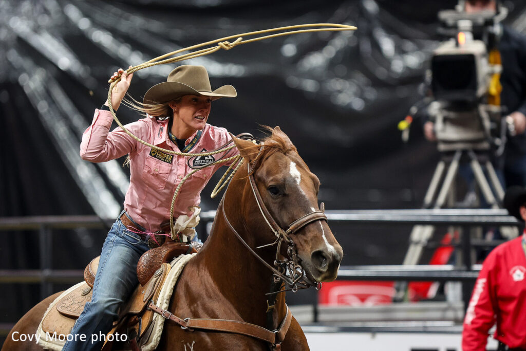 Caitlyn Dahm and 2025 BAW Horse of the Year Gum E Bear (Gummy). 2024 CFR photo by Covy Moore